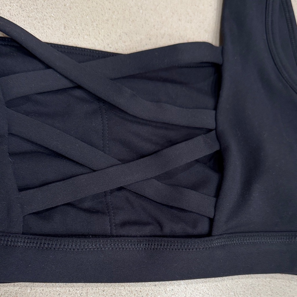 Crisscross blogilates Medium Black Women's Bra low neck - Picture 7 of 8